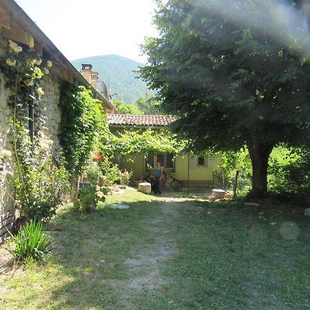 Le Moulin Bed & Breakfast Pradelle Ngoại thất bức ảnh